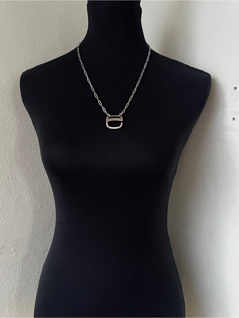 Unisex Ferragamo Adjustable Gancini Chain Necklace - Picture 4 of 7